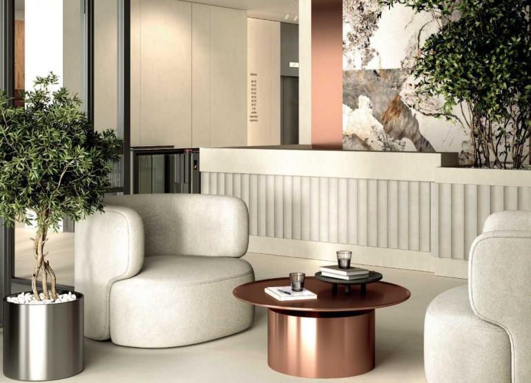 Fili Residence: Вид входной группы внутри зданий