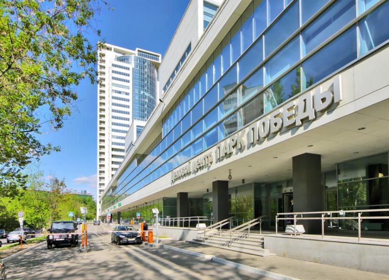 Парк Победы: Вид здания